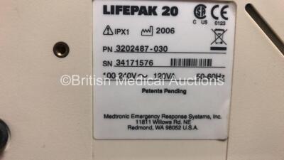 2 x Lifepak 20 Defibrillators / Monitors *Mfd 2006 - 2006* Including ECG and Printer Options (Both Power Up with Service Lights) *GI* - 6