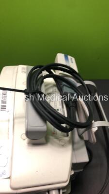 Philips HeartStart MRX Defibrillator with ECG and Printer Options,1 x Battery,1 x Philips M3539A Module,1 x Paddle Lead and 1 x Philips M32725A Test Load (Powers Up) - 5