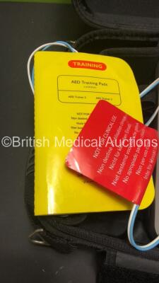 Philips AED Trainer 3 Defibrillator Ref 861467 with Electrode in Carry Case (Powers Up) * SN 120318 * *H* - 4