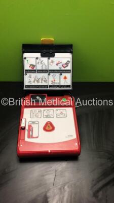 CU Medical Systems Inc AED IPAD Defibrillator Model NF1200 (Powers Up) * SN P1G49K254 * * Mfd 2008 *