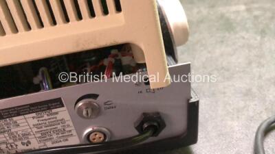 Eschmann TDB60 Electrosurgical Diathermy Unit with Footswitch (Powers Up with Damaged / Loose Casing-See Photos) *RI* - 4