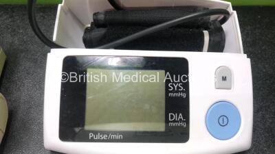 Mixed Lot Including 1 x InterMed Penlon VS-800 Patient Monitor with 1 x NIBP Hose and 1 x SpO2 Lead with Finger Sensor (Powers Up) 1 x GE Dinamap PRO 300V2 Patient Monitor (Powers Up) 1 x Welch Allyn 5200 Series Patient Monitor (No Power) 2 x DB32 Digital - 5