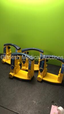 4 x Laerdal LSU Suction Units (2 Power Up, 2 No Power with Damage-See Photo) - 6