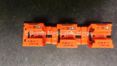 3 x Emma Ref 606100 Capnographs in Carry Cases (All Power Up) *SN 140711, 141130, 140516* - 7