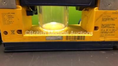 4 x Laerdal LSU Suction Units with 2 x Suction Cups (All Power Up with Damage-See Photo) - 7