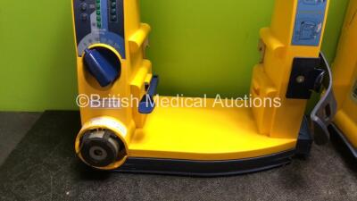 4 x Laerdal LSU Suction Units (All Power Up with Damage-See Photo) - 2