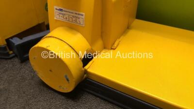 4 x Laerdal LSU Suction Unit Spare Casing *Damaged-See Photos* - 5