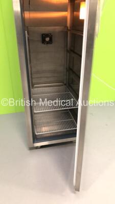 LEEC LT 601 Fridge (Powers Up) - 3