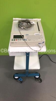 Philips PageWriter 200 ECG Machine on Stand with 1 x 10-Lead ECG Lead (Powers Up) * SN US00702983 *