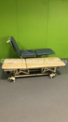 1 x Huntleigh Akron 3-Way Electric Patient Examination Couch with Controller * Small Damage to Cushion * and 1 x Rehab Products Hydraulic Patient Examination Couch (Powers Up,Hydraulics Tested Working) * SN IPS-07372 / 360011445 *