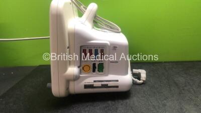 GE Dash 4000 Patient Monitor Including ECG, CO2, NBP, BP1/3, BP2/4, SpO2 and Temp/CO Options with 1 x Battery (Powers Up) - 2