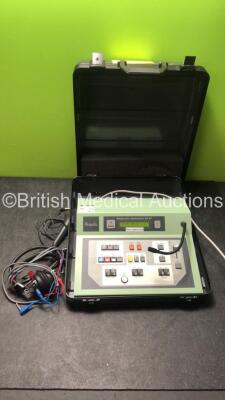 Kamplex AD 27 Diagnostic Audiometer Software Revision 3.10 with Headphones and Connection Leads in Case (Powers Up)