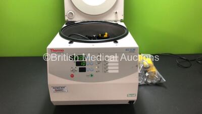 Thermo IEC CL30 Centrifuge with Accessories (Powers Up)