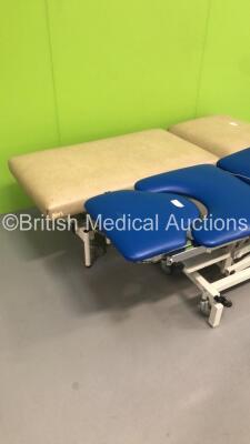 1 x Huntleigh Akron Electric 3-Way Patient Examination Couch with Controller and 1 x Nesbit Evans Hydraulic Patient Examination Couch (No Power-Hydraulics Not Working Fully) - 3