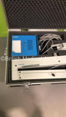 Moller-Wedel Spectra 900 Surgical Microscope in Flight Case with 2 x 12.5 x/17 B Eyepieces,f=200 Lens,Arm and Moller-Wedel FS 1100 Light Source Unit - 3