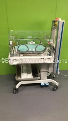 Ohmeda Medical Giraffe Infant Incubator with Mattress (Powers Up with Alarm-Bottom Tray Detached-See Photos)