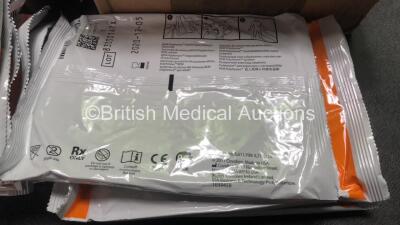 Large Quantity of Covidien Ref E7507 REM Polyhesive Patient Electrodes - 3