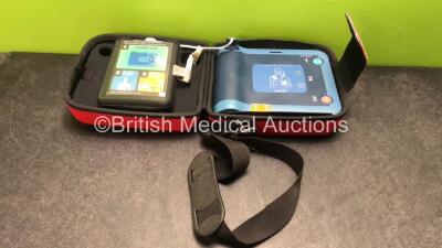 Laerdal Heartstart FRx Heartstart Defibrillator with 1 x Philips Ref M5070A Battery (Untested Due to Possible Flat Battery) *SN B05100724*