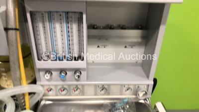 Datex-Ohmeda Aestiva/5 Anaesthesia Machine with Aestiva 7900 SmartVent Software Version - 4.8 PSVPro with Absorber, Bellows, Oxygen Mixer and Hoses (Powers Up, Missing Draw) *AMRS00206* - 3