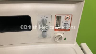 GE Datex Ohmeda Aisys Anaesthesia Machine *System Software - 08.01* with Aladin2 Isoflurane Vaporizer, GE E-CAiOV Gas Module with Spirometry Option and D-fend Water Trap *Mfd - 01/2009*, Bellows and Hoses (Powers Up) *ANAP00418 / 6491947 / BGAN00150* - 5