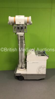 GE AMX4 Plus Mobile X-Ray Model 2275938 with Exposure Hand Trigger and Key (Powers Up with Key-Key Included-General Marks to Trim-See Photos) * SN 995217WK7 * * Mfd Nov 2004 * - 2
