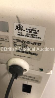 GE AMX4 Plus Mobile X-Ray Model 2275938 with Exposure Hand Trigger and Key (Powers Up with Key-Key Included-General Marks to Trim-See Photos) * SN 995217WK7 * * Mfd Nov 2004 * - 10