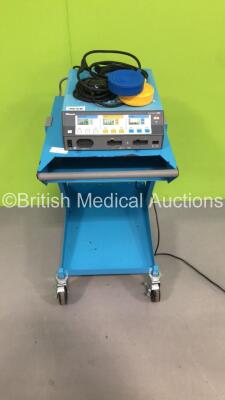 Valleylab Force FX-8C Electrosurgical/Diathermy Unit on Valleylab Stand with 1 x Dual Footswitch and 1 x Bipolar Dome Footswitch (Powers Up) * SN F6G48281A * * Mfd 2006 * - 2