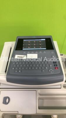 GE MAC 1600 ECG Machine on Stand with 1 x 10-Lead ECG Lead (Powers Up) * SN SDE10180047NA * * Mfd 2010 * - 3