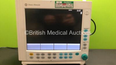 Datex-Ohmeda S/5 Compact Anaesthesia Monitor (Powers Up) *FS0111088 / 6114050* - 2
