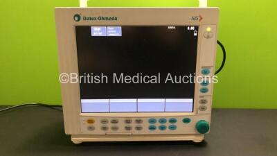 Datex-Ohmeda S/5 Compact Anaesthesia Monitor (Powers Up with SRAM Error) *FS0111077 / 6114075* - 2