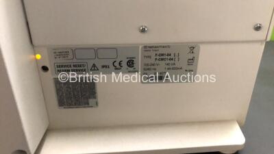 Datex-Ohmeda S/5 Compact Anaesthesia Monitor (Powers Up with SRAM Error) *FS0111077 / 6114075* - 3