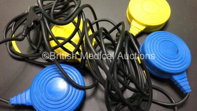 Mixed Lot Including 2 x Electrosurgical Footswitches, 1 x APC Model 4170 Bedside Pacemaker, 1 x Biotronik Reocor D External Pacemaker and 1 x Smith & Nephew Renasys EZ Max Negative Pressure Wound Therapy Unit *KMBD140401 - 1226* - 3