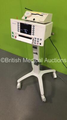 Huntleigh SonicAid FM800 Encore Fetal Monitor on Stand with SonicAid Freedom Wireless Transducer Unit/Attachment and 1 x Wireless TOCO Transducer (Powers Up-Cracks to Casing-See Photos) - 6