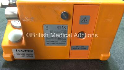 Drager Oxylog 2000 Ventilator Software Version 3.10 with 1 x Hose and 1 x AC Power Supply (Powers Up) *SN SRZH-0076* - 5