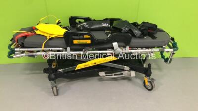 Ferno Pegasus Hydraulic Ambulance Stretcher with Mattress (Hydraulics Tested Working)