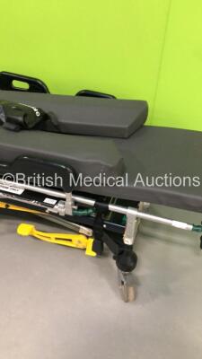 Ferno Megasus Heavy Duty Hydraulic Ambulance Stretcher with Mattress and Head Rest (Hydraulics Tested Working) - 6