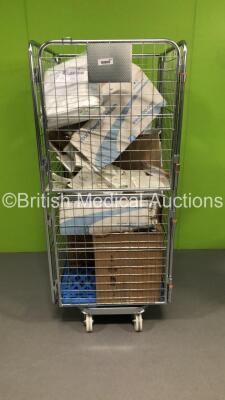 Cage of Mixed Consumables Including Cellstar Cell Culture Flasks, CellStar Well Cell Culture Plates and Molnlycke National Hand and Foot Pack (Out of Date - Cage Not Included)