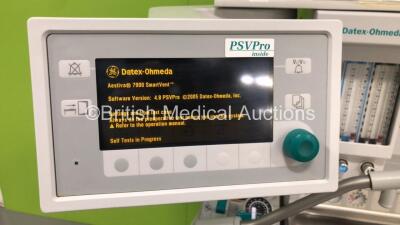 Datex-Ohmeda Aestiva/5 Anaesthesia Machine with Datex-Ohmeda Aestiva 7900 SmartVent Software Version 4.8 PSVPro, Bellows, Absorber and Hoses (Powers Up) *S/N AMRQ00168* - 2