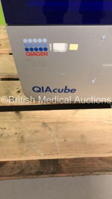 Qiagen QiaCube Fully Automated Liquid Handling/Purification System (Powers Up) - 2