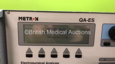 Metron QA-ES Electrosurgical Analyzer Unit Software Version 1.30 (Powers Up) *SN 5175* - 2