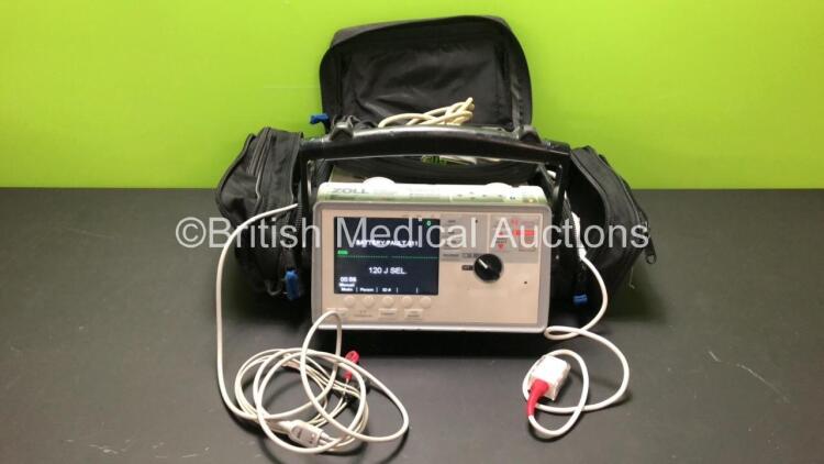 Zoll E Series Defibrillator Including ECG, SpO2, CO2, NIBP and Printer Options in Carry Bag with 1 x Zoll SurePower Battery, 1 x SpO2 Lead and 1 x ECG Lead (Powers Up)