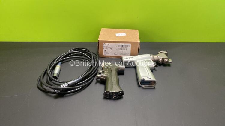 Job Lot Including 1 x Stryker TPS Universal Driver Handpiece with Cable, 1 x Stryker System 7 7208 Sagittal Handpiece and 1 x Stryker T4 Power Pack (Power Pack Appears Unused in Box) *5229-894*