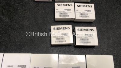 Job Lot of Hearing Aids Including 5 x Siemens HA Octiv M BG Hearing Aids, 3 x Siemens HA Octave M + BG Hearing Aids, 2 x Siemens HA Impact DP BG Hearing Aids, 2 x Siemens HA Impact Pro DSP Hearing Aids, 6 x Siemens HA Impact M Hearing Aids and 2 x Siemens - 3