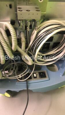 Drager Zeus Anaesthesia Machine with Absorber and Hoses (HDD REMOVED - Powers Up with 110 Power Supply - Adaptor Not Included) *S/N ARWD-0003* **Mfd 2005** ***10003*** - 9