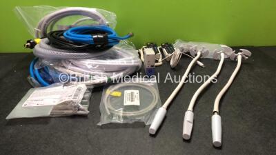 Mixed Lot Including 5 x Hoses, 1 x Tubing Length, 1 x Covidien Ref 10076644 SpO2 Module, 2 x Philips Ref 865244 Controllers, 3 x Light Braces and approximately 10 x Serres Ref 57908 Silicone Vacuum Tubing *SN 561249A478, DE12517077, DE02773214*