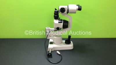 Topcon SL-20 Slit Lamp with 2 x 12.5X Eyepieces (Untested Due to No Power Supply)