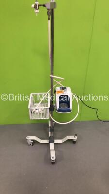 Fisher and Paykel Airvo 2 Humidifier on Stand with Hose (Powers Up with Blank Screen) *S/N 150224011569* **A/N 098698*