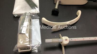 Job Lot of Ophthalmic Equipment Including 1 x Keratometer (Unknown Model) and 1 x Chin Rest - 4