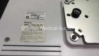 2 x Welch Allyn 1500 Patient Monitors (1 Powers Up, 1 No Power, Both with Missing Dials-See Photos) *SN 79100922, 79100829* - 5