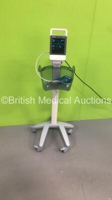 Mindray VS-600 Vital Signs Monitor on Stand with BP Hose and Cuff (Powers Up) *S/N FS0175070* - 2